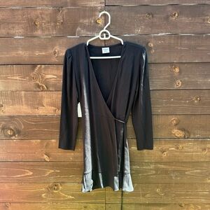 Aritzia Sunday Best Marion Black Wrap Dress Size XXS